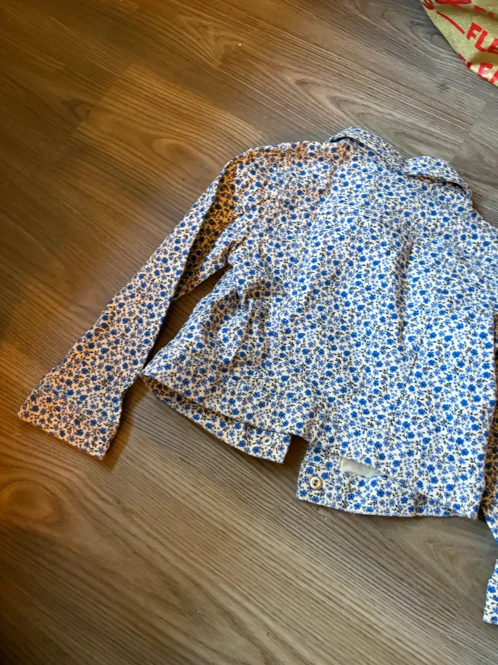 H&M Floral Print Denim Jacket Size 4-5T Ditsy Floral Denim Trucker Jacket NEW